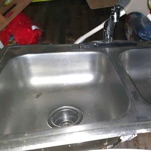 Kitchen sink